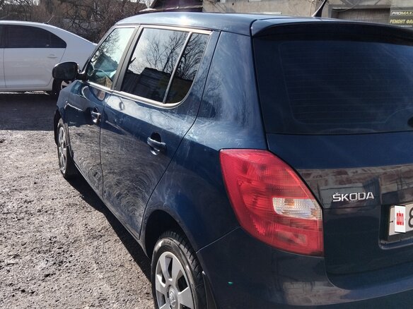 2010 Skoda Fabia II, синий, 550000 рублей - вид 7