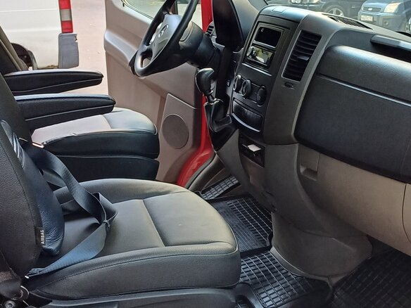 2012 Mercedes-Benz Sprinter, красный - вид 15
