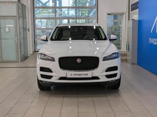 2016 Jaguar F-Pace I, белый, 2240000 рублей, вид 2