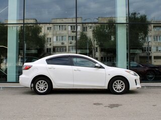 2011 Mazda 3 II (BL) Рестайлинг, белый, 710000 рублей, вид 4