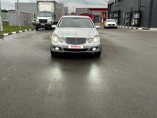2003 Mercedes-Benz E-Класс 320 III (W211, S211), серебристый, 850000 рублей, вид 1