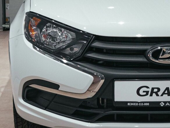 2026 Lada (ВАЗ) Granta I Рестайлинг, белый - вид 4
