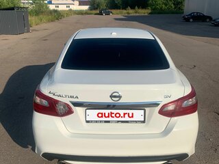 2018 Nissan Altima V (L33) Рестайлинг, белый, 1593000 рублей, вид 4