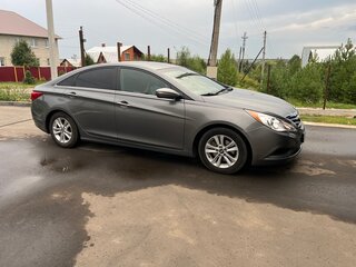 2013 Hyundai Sonata VI (YF), серый, 810000 рублей, вид 5