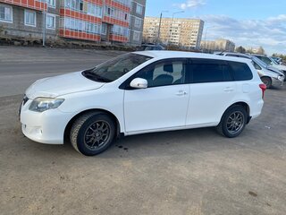 2008 Toyota Corolla Fielder X (E140, E150), белый, 880000 рублей, вид 5