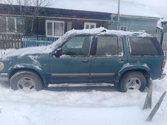 1995 Ford Explorer II, зелёный, 355000 рублей - вид 3