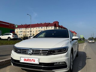 2017 Volkswagen Passat B8, белый, 1900000 рублей, вид 1