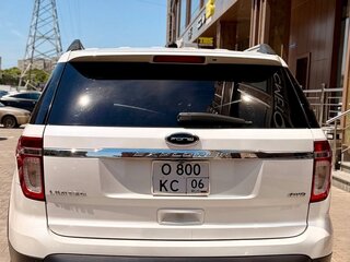 2012 Ford Explorer V, белый, 1700000 рублей, вид 4