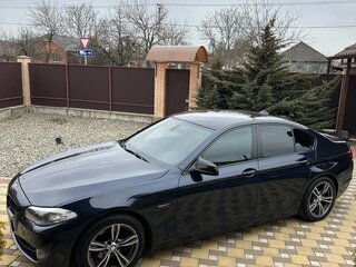 2012 BMW 5 серии 520i VI (F10/F11/F07), синий, 1900000 рублей, вид 2