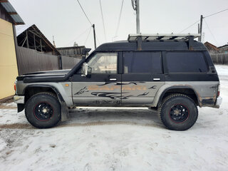 1993 Nissan Safari IV (Y60), чёрный, 950000 рублей, вид 3