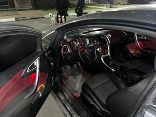 2012 Opel Astra GTC J Рестайлинг, серый, 800000 рублей, вид 3