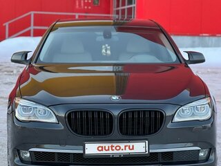 2011 BMW 7 серии 740d xDrive V (F01/F02/F04), серый, 2350000 рублей, вид 3