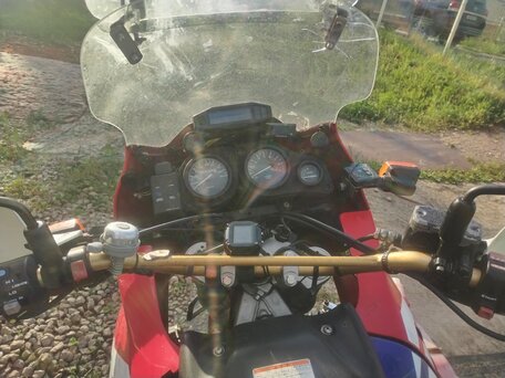 2000 Honda XRV 750 Africa Twin, красный, 600000 рублей, вид 2