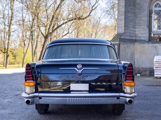 1966 ГАЗ 13 «Чайка», чёрный, 13500000 рублей, вид 2