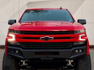 2020 Chevrolet Silverado Double Cab IV (T1XX), красный, 6350000 рублей, вид 1