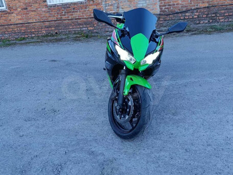 2022 Kawasaki Ninja 650, зелёный, 548784 рублей, вид 3