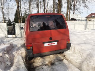 1990 Volkswagen Transporter T4, красный, 370000 рублей, вид 4