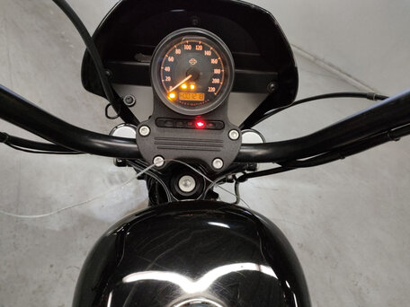 2021 Harley-Davidson Sportster 1200, чёрный, 960000 рублей, вид 5