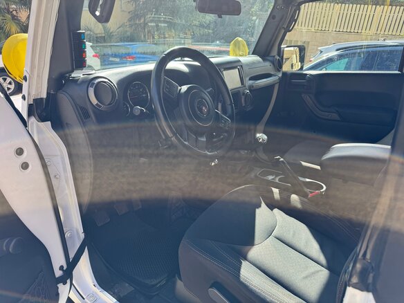 2016 Jeep Wrangler III (JK), белый, 3200000 рублей - вид 11