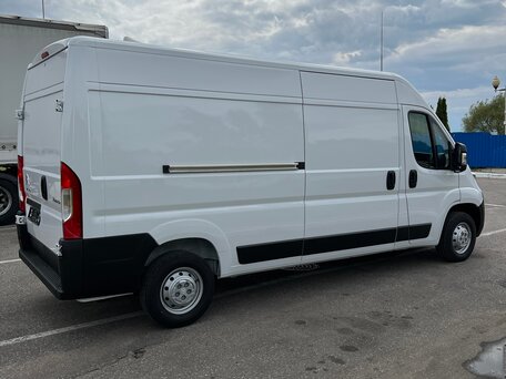 2023 Citroen Jumper, белый, 5450000 рублей, вид 4