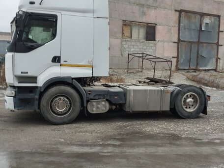 2004 Renault Premium, белый, 1200000 рублей, вид 3