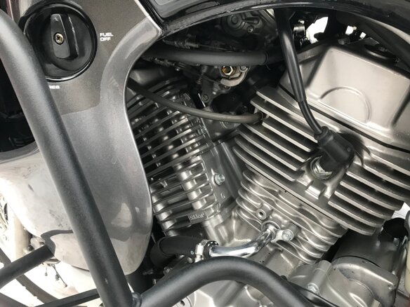1999 Honda XL600V Transalp, серебристый - вид 18