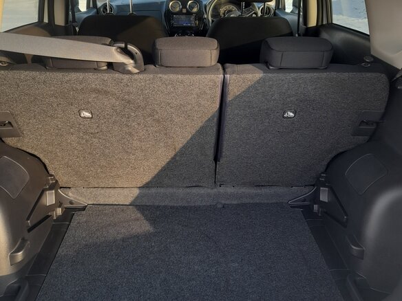 2018 Nissan Note e-Power II Рестайлинг, белый, 1550000 рублей - вид 13