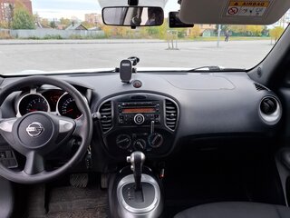 2015 Nissan Juke I Рестайлинг, белый, 1520000 рублей, вид 5