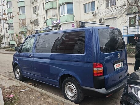2009 Volkswagen Transporter, синий, 1500000 рублей, вид 2