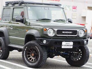 2021 Suzuki Jimny Sierra IV, серый, 1690000 рублей, вид 3
