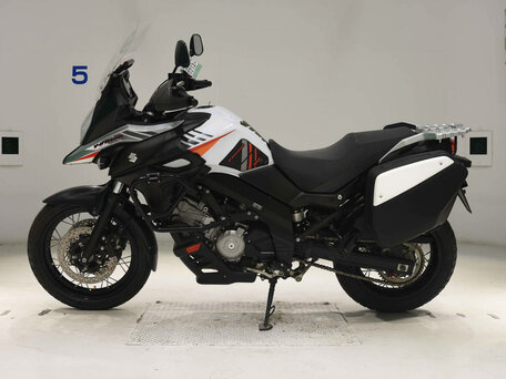 2017 Suzuki V-Strom DL 650, чёрный, 717446 рублей, вид 2