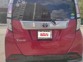 2019 Toyota Tank I, красный, 1189000 рублей, вид 4