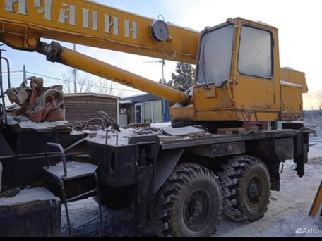 2002 Галичанин КС-55713, жёлтый, 2500000 рублей, вид 3