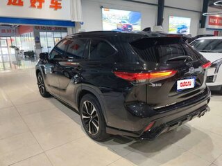 2021 Toyota Crown Kluger, чёрный, 3672944 рублей, вид 4