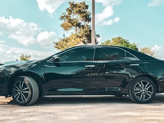 2017 Toyota Camry VII (XV50) Рестайлинг 2, чёрный, 2400000 рублей, вид 2