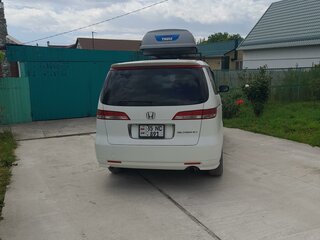 2006 Honda Elysion I Рестайлинг, белый, 920000 рублей, вид 3