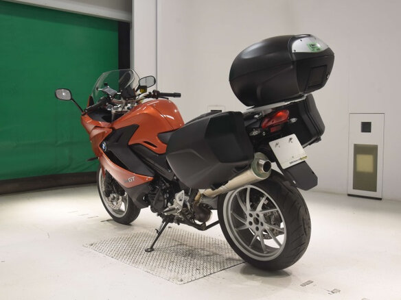 2014 BMW F 800 GT, оранжевый, 700000 рублей - вид 5