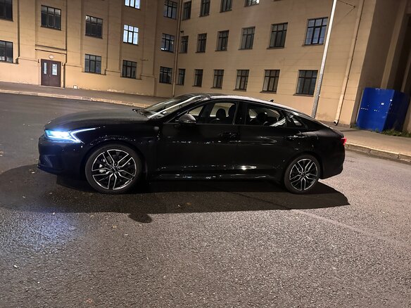 2024 Kia K5 III, чёрный, 3650000 рублей - вид 5