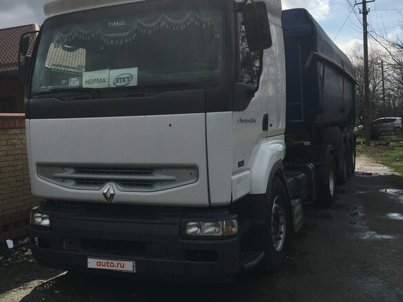 2003 Renault Premium, белый, 3000000 рублей - вид 1