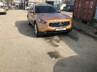 2010 Infiniti FX37 II (S51), золотистый, 2450000 рублей, вид 3