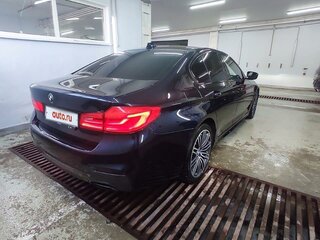 2019 BMW 5 серии 530d xDrive VII (G30/G31/G38), чёрный, 5099990 рублей, вид 4