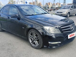 2011 Mercedes-Benz C-Класс 180 BlueEFFICIENCY III (W204) Рестайлинг, чёрный, 1320000 рублей, вид 3