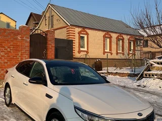 2018 Kia Optima IV Рестайлинг, белый, 1500000 рублей, вид 1