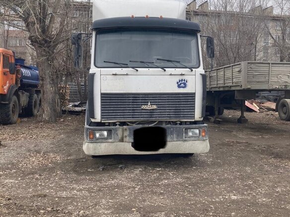2007 МАЗ 64220, белый, 1500000 рублей - вид 3