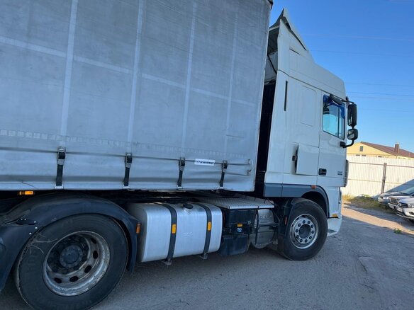 2017 DAF XF 105, белый, 6100000 рублей - вид 1