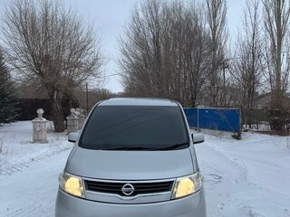 2007 Nissan Serena III (C25), серебристый, 1200000 рублей, вид 2