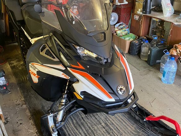 2018 BRP Lynx 49 Ranger 600, чёрный, 1500000 рублей - вид 2