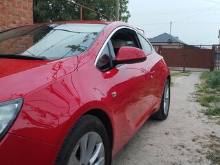 2013 Opel Astra GTC J Рестайлинг, красный, 1000000 рублей, вид 1