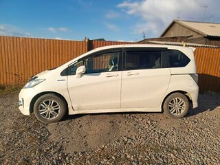 2012 Honda Freed Spike I Рестайлинг, белый, 1300000 рублей, вид 5