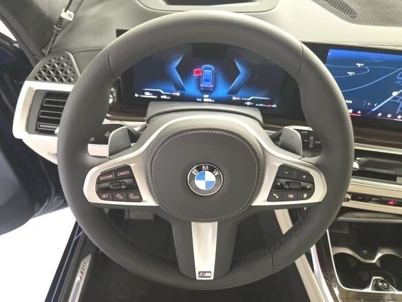 2026 BMW X7 40i I (G07) Рестайлинг, синий, 18008400 рублей - вид 7